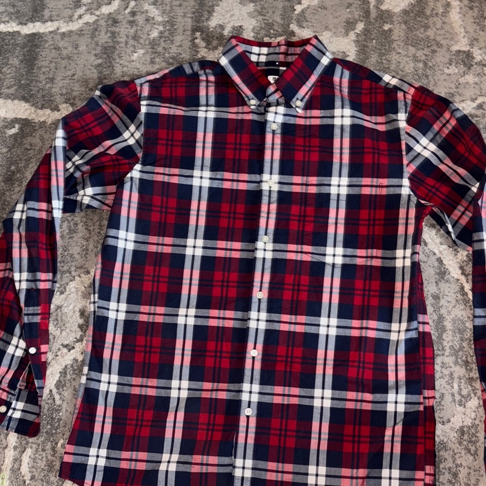 Uniqlo Red and Blue Plaid Button-Down Shirt
